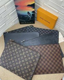 Picture of LV Wallets _SKUfw122795946fw